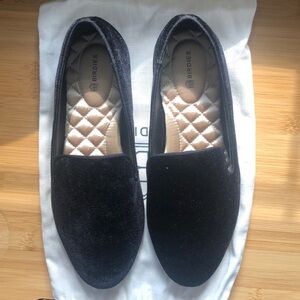 Birdies Starling Black Velvet Loafer size 7